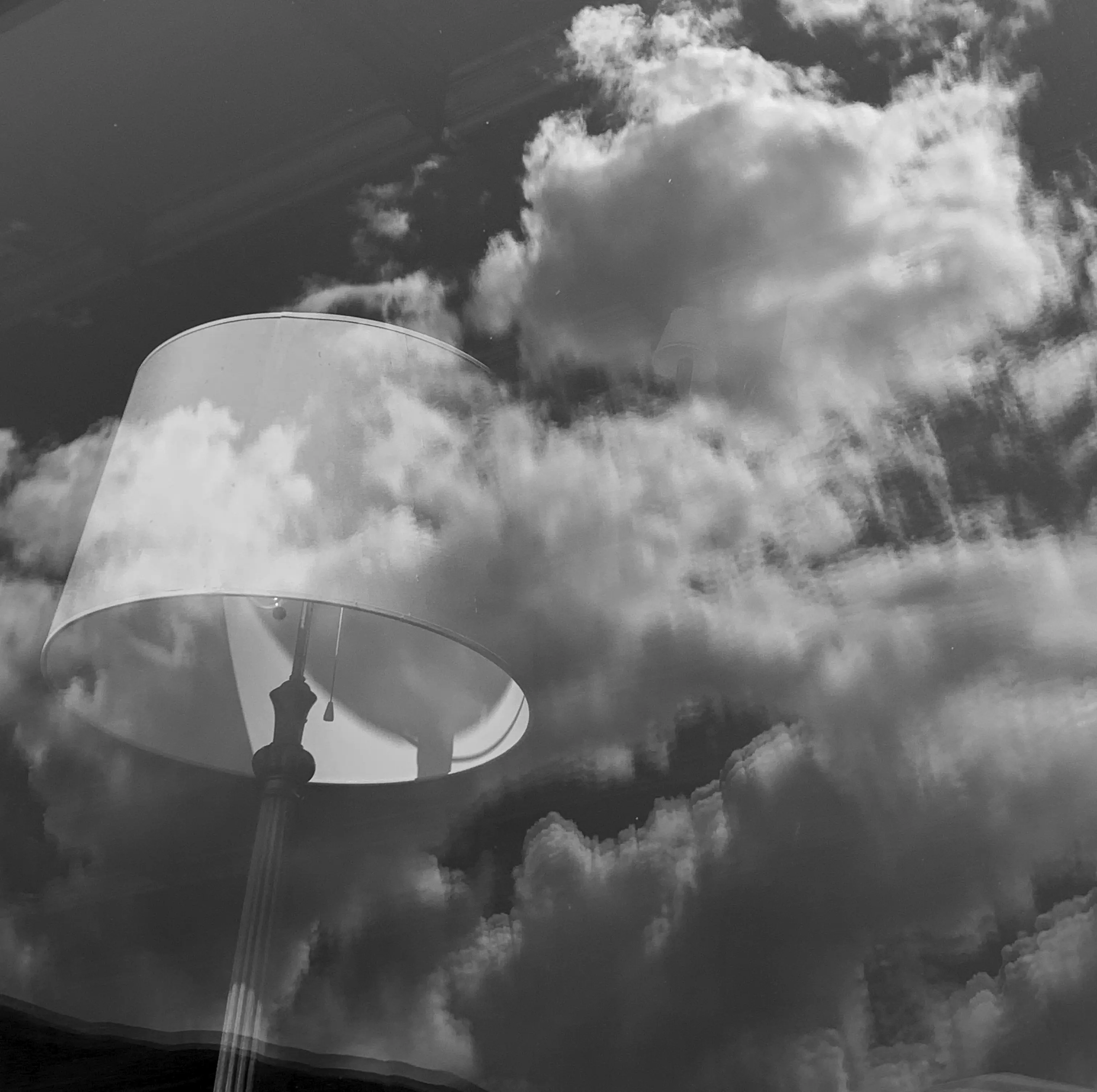    lamp photography in black and white